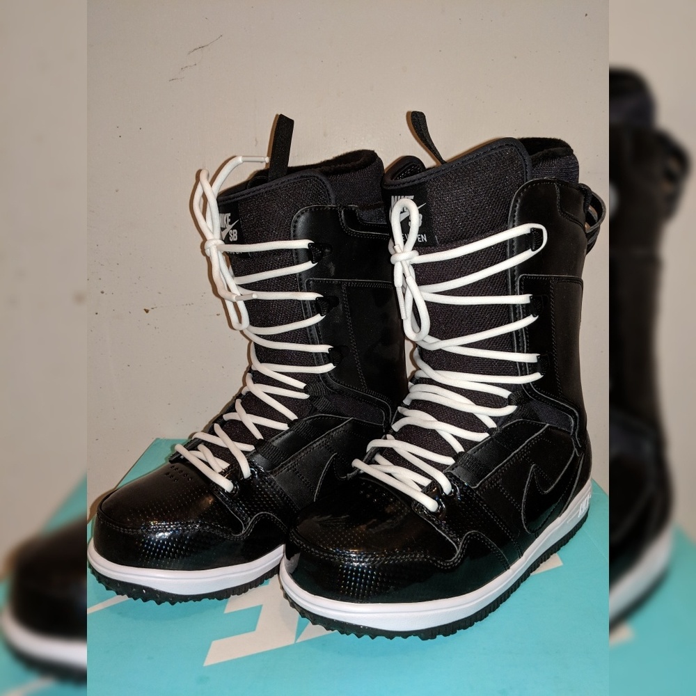 Nike SB Vapen Snowboarding Boots